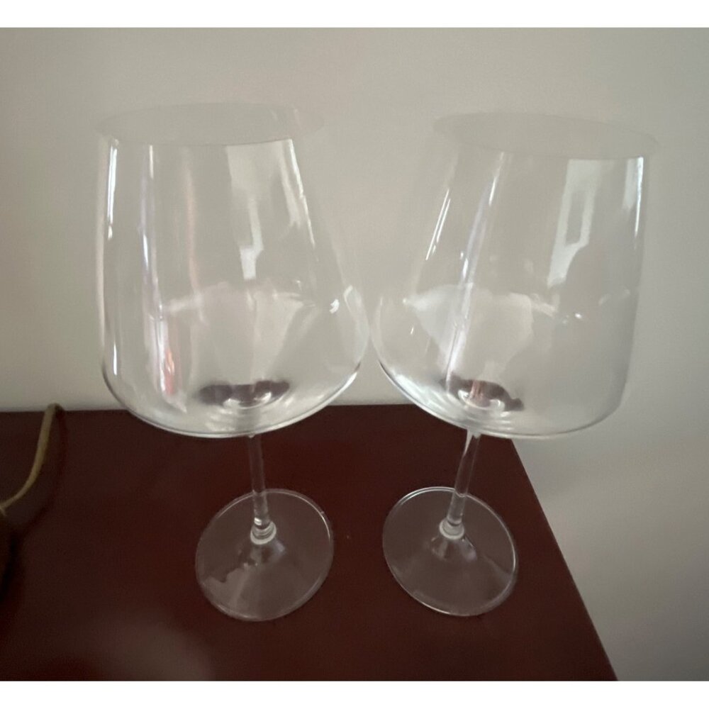 Set of 2 RCR Crystal Italian Wineglasses 10”